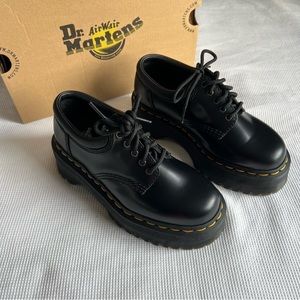 Dr. Martens 8053 QUAD BLACK